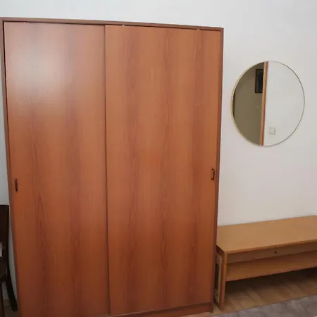 Apartment With A Parking Space Povlja, Brac - 759 Povlja (Brac)